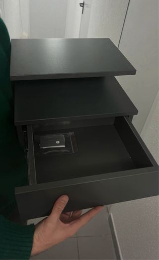 Mesita de noche flotante Westing negra