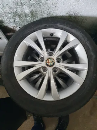 4 Llantas de aleación Alfa Romeo
