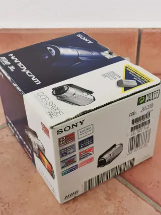 Videocámara Sony Handycam DCR-SR90E + Regalos