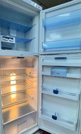 NEVERA DOS PUERTAS BOSCH BLANCO NO FROST