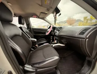 Citroen Citroen c4 aicroos 2013