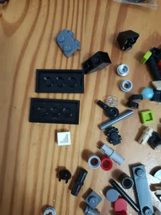 Vendo Piezas de Lego Variadas.