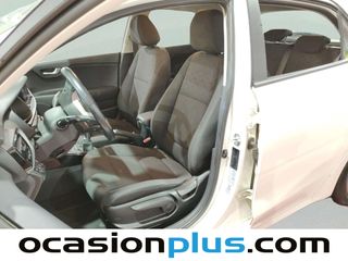 Kia Rio 1.0 T-GDi MHEV iMT Drive 74 kW (100 CV)