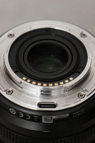 Viltrox 13mm f1.4 AF para Fujifilm montura X