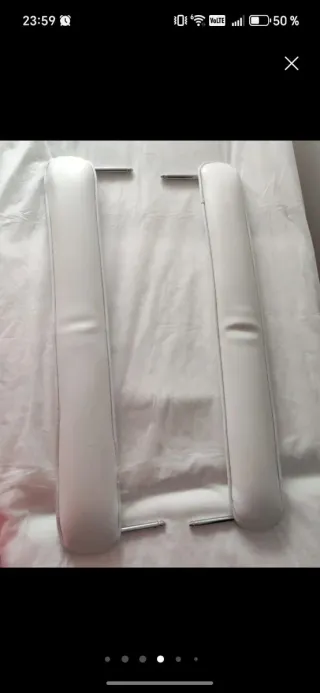 Camilla de estética en blanco-ajustable y completa