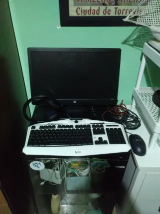 Monitor, Tastiera, Mouse e Cuffie