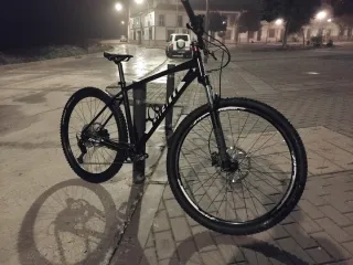 Bicicleta Giant Talon Negra