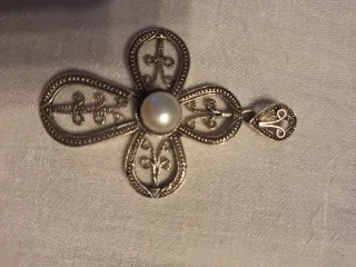 Colgante Cruz Plata Perla Filigrana