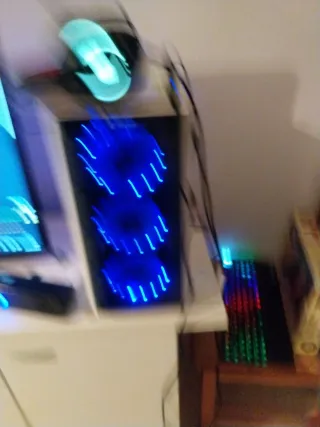 Ordenador Nitro PC Gaming RGB