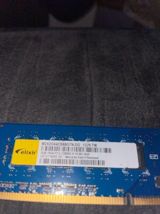 Memoria RAM 2GB DDR3 1600MHz Elixir