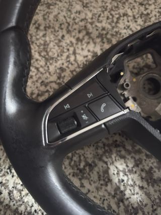 Volante Multifunción Seat León MK3