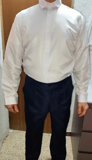 Traje de hombre azul