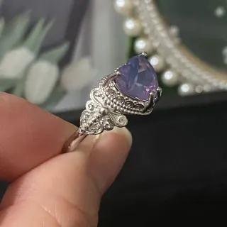 Anillo de acero inoxidable con Amatista natural