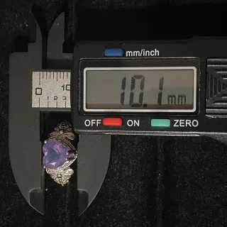 Anillo de acero inoxidable con Amatista natural