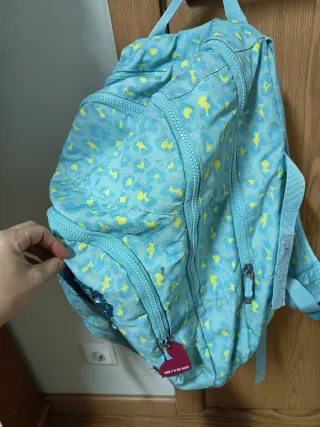 Mochila azul con corazón lentejuelas