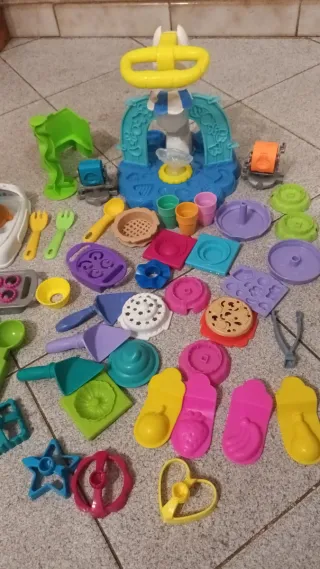 Set Play Doh con oltre 100 accessori