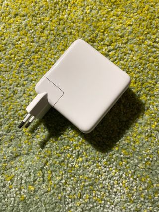 MacBook Pro 2017 non funzionante per ricambi