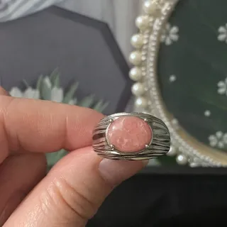 Anillo de acero inoxidable con Rodocrosita natural