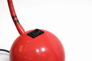 Lámpara escritorio roja retro/vintage Italia 60-70