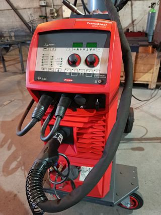 Soldadora Fronius TransSteel 3000 Pulse
