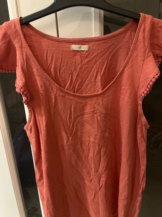 Camiseta tirantes salmon con borlas talla L