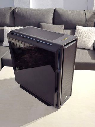 PC Gaming Ryzen 7 5800X3D, RX 9070, 32GB RAM