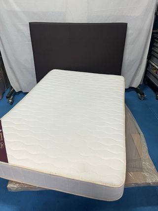 Base Tapizada y Colchón Viscoelástico 120x180