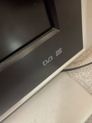 Televisor Philips 37 (mando a veces falla)