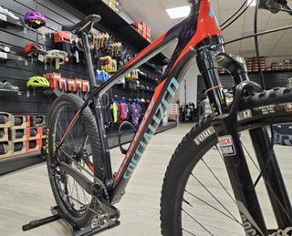 Specialized Stumpjumper Carbono 29”