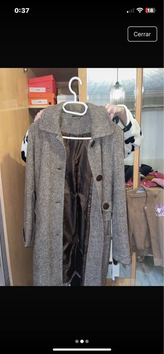 Abrigo arreglado marrón y gris