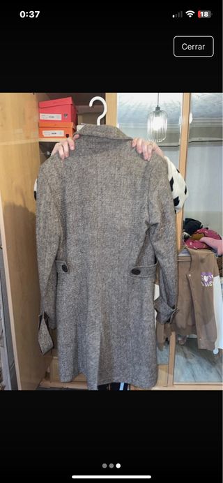 Abrigo arreglado marrón y gris