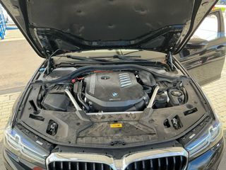 BMW 545e XDRIVE