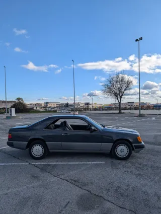 Mercedes-Benz ce 1989