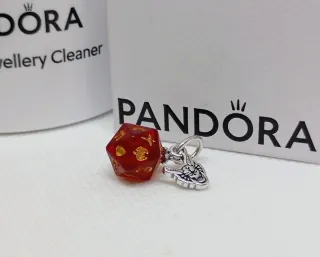 Pandora Charm Dado Dragón Corazón Rojo Plata