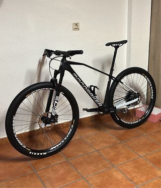 Bicicleta Mondraker Carbono 29