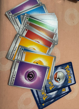 Pack Pokémon TCG Megaevoluciones: Fuegos Fantasm