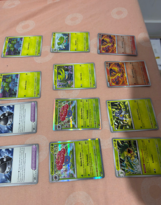 Pack Pokémon TCG Megaevoluciones: Fuegos Fantasm