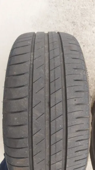 Pneus Goodyear Efficientgrip 195/50/15