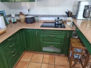 Encimera de cocina de corcho y madera