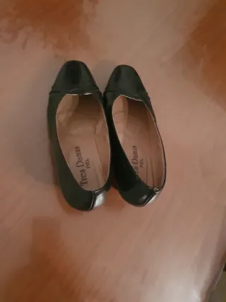 Zapatos de tacón negros para mujer