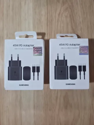 Cargador Samsung 45W PD con cable USB-C a USB-C.