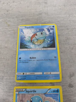 Pack 4 Cartas Pokémon Squirtle y alomomola holo