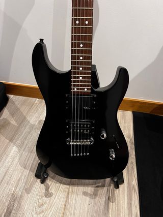 Guitarra Jackson c/ Pickups Tesla Plasma III