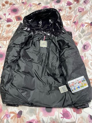 Chaqueta Moncler Negra Brillante