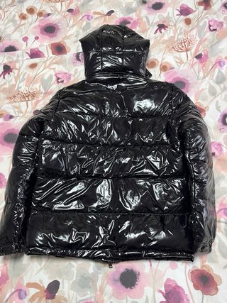 Chaqueta Moncler Negra Brillante