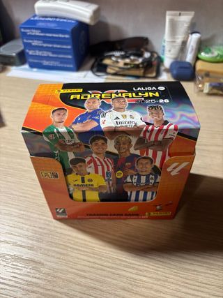 Cromos Panini Adrenalyn XL 25-26