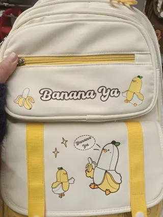 Mochila infantil con estampado de plátanos