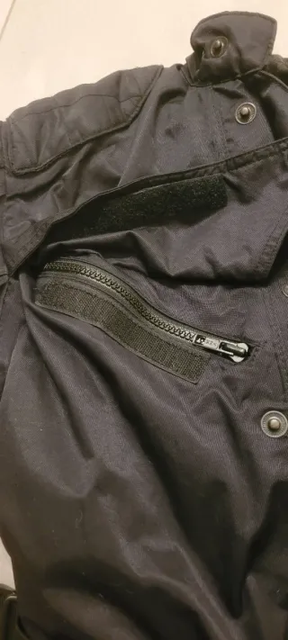 Giacca invernale nera Challenger AX