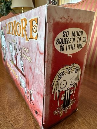 Toy set dd figuras de coleccion Lenore