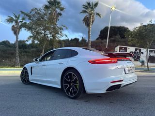 Porsche Panamera 2018